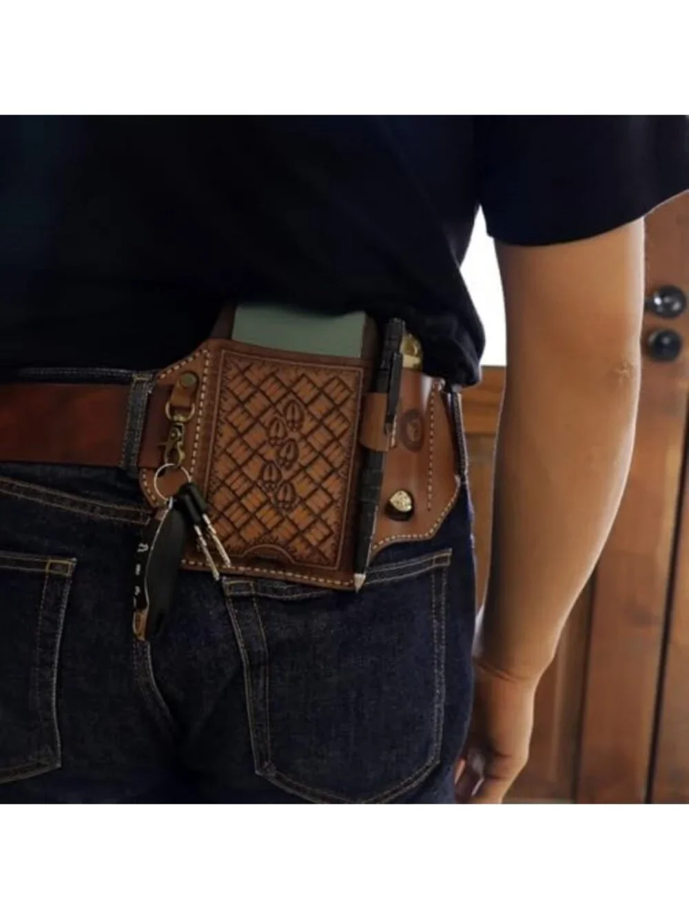 Versatile Leather Cell Phone Holster Case with Knife Sheath, Pen Slot & Key Clip